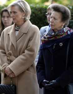 La Princesse Astrid de Belgique et la princesse Anne de Bretagne. (Photo AFP)