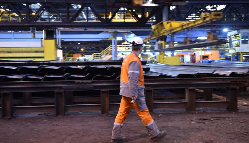 ArcelorMittal va investir 35 millions d'euros par an pour maintenir ses sites. Insuffisant, selon l'OGBL qui demande au groupe de réaliser également des investissements innovants.  (Photo François Aussems)