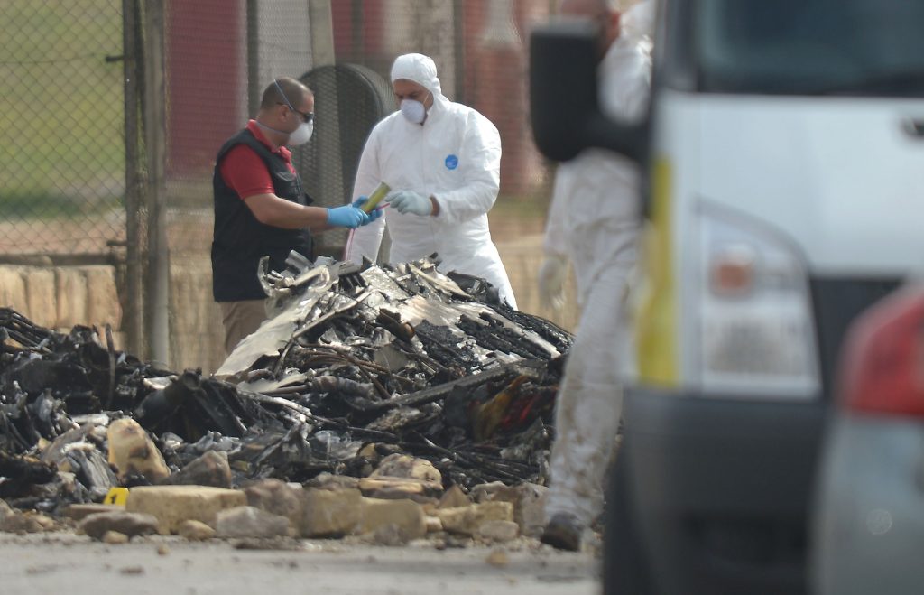 L'enquête commence pour comprendre les causes du crash. (photo AFP)