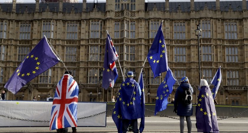 L'exécutif a assuré qu'après le Brexit, le 29 mars 2019, les droits de tous les immigrés européens seront maintenus pendant la période de transition qui doit durer deux ans. (illustration AFP)