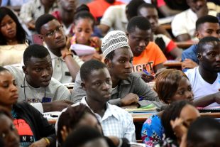 À l'université Cheikh-Anta-Diop de Dakar. Cinquième langue la plus parlée au monde, le français est aussi la deuxième langue la plus enseignée. (photo AFP)