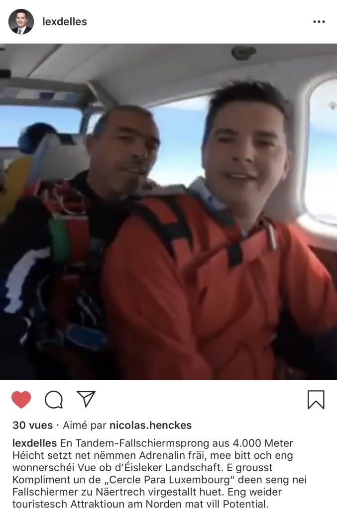 Lex Delles, ministre des Classes moyennes et du Tourisme a donné de sa personne en sautant en parachute en tandem. (Capture d'écran: Instagram)