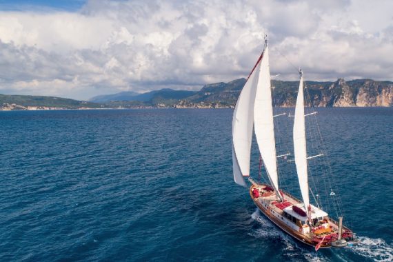 L'écrivain Sylvain Tesson retrace la route d'Ulysse avec un «regard de voyageur à la fois romantique et passionné». (Photo : DR)