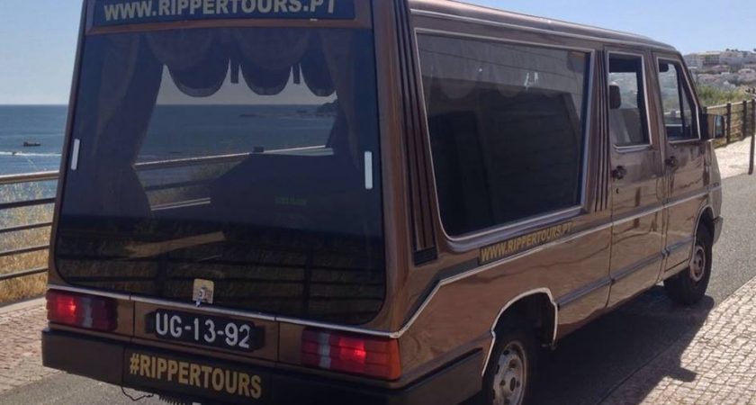 Ripper Tours Deux Amis Portugais Font Visiter Lalgarve - 